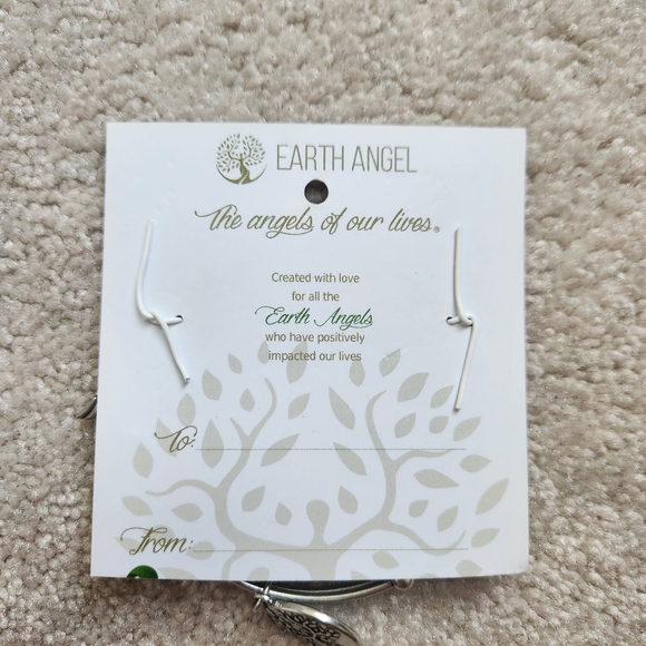 Silver Charm Bracelet with Heart and Tree Pendants; For Niece, Never Worn - Picture 3 of 4